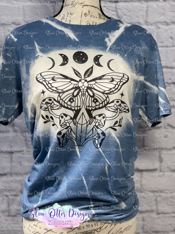 Moon Phased Moth (closes 04/08)